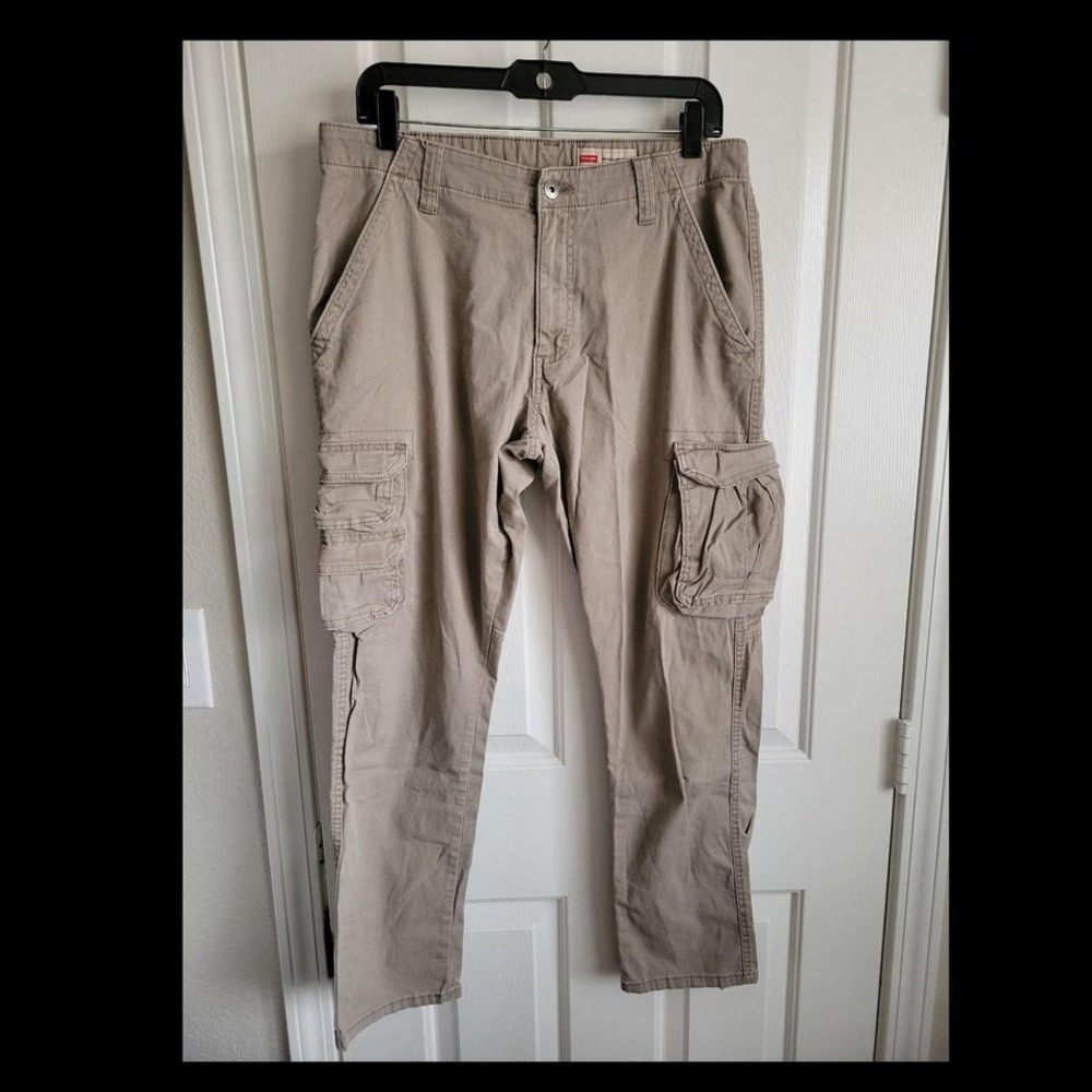 Wrangler Cargos